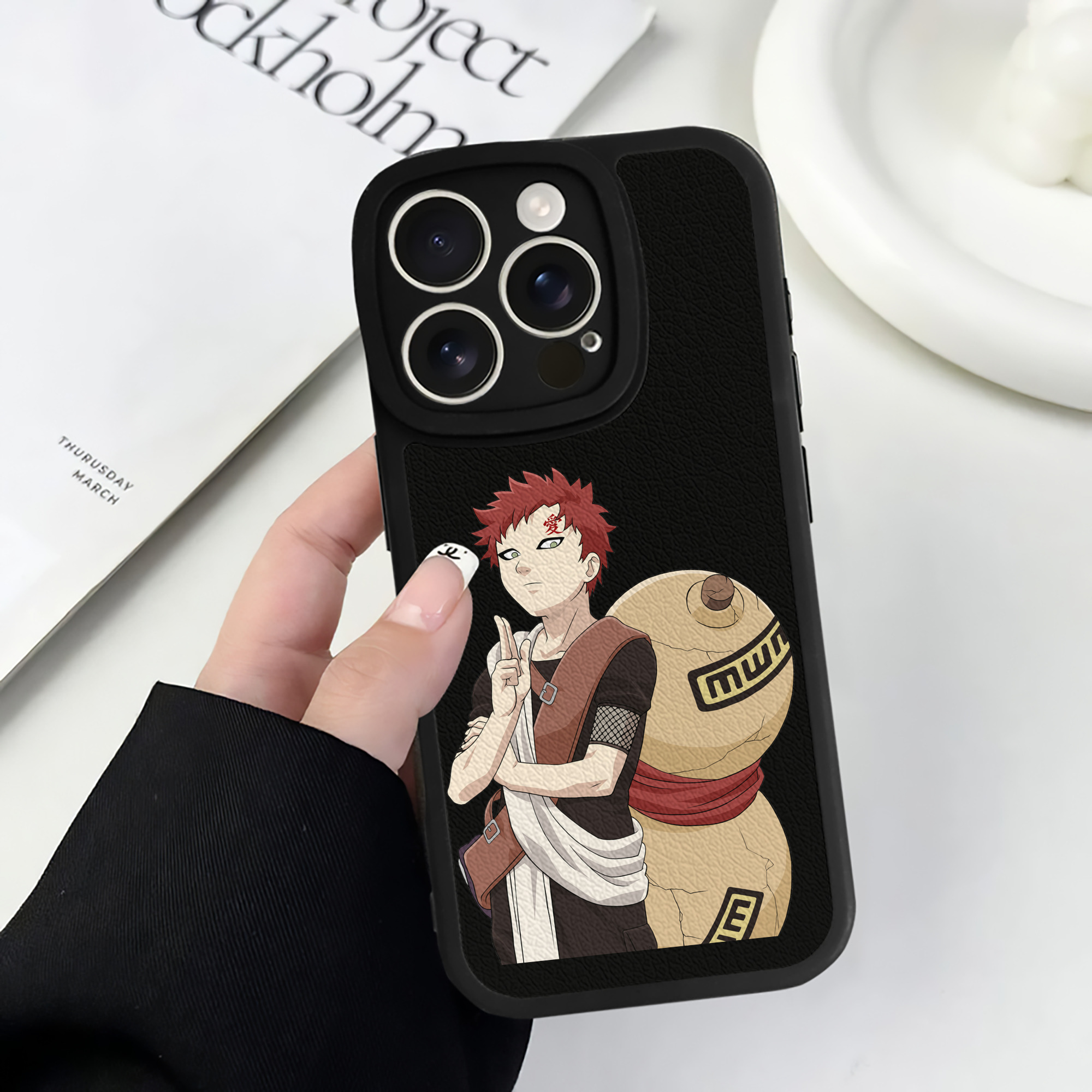 （画像用） NARUTO -ナルト- ガアラ Gaara 【iPhone 16シリーズ対応】シリコンスマホケース（レザー調） 材質：シリコン